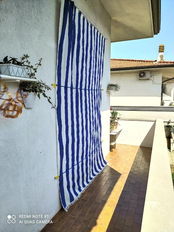 Апартаменты Tra Puccini Ed Il Mare Торре-дель-Лаго-Пуччини Экстерьер фото