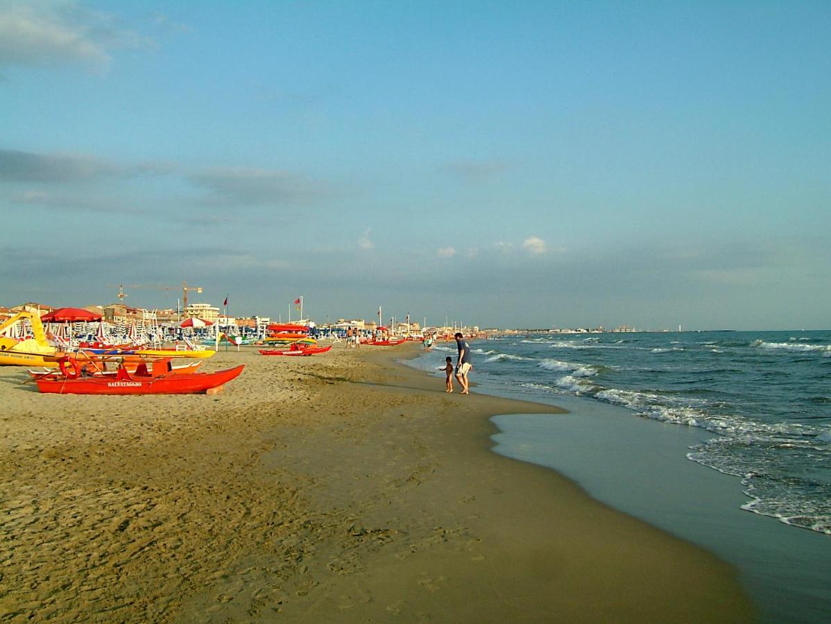 Апартаменты Tra Puccini Ed Il Mare Торре-дель-Лаго-Пуччини Экстерьер фото